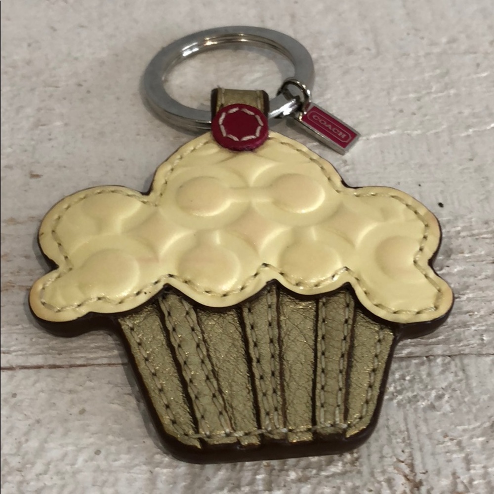 Coach cupcake keychain